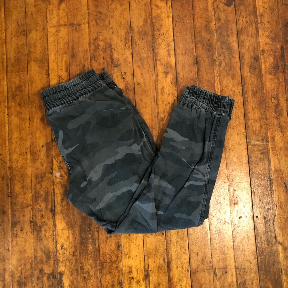 TNA Camo Pants